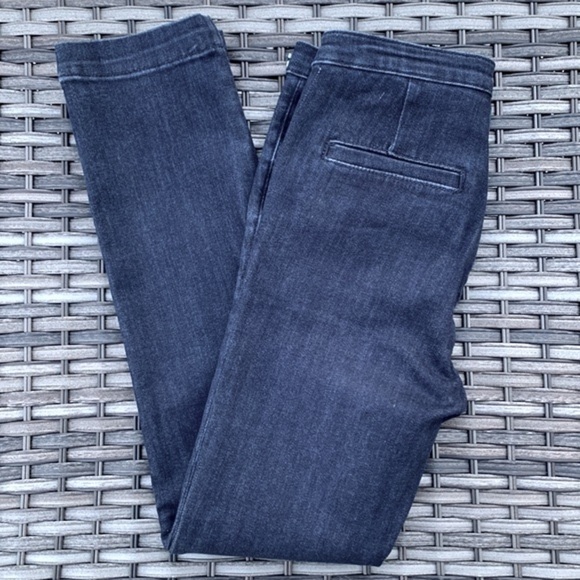 pilcro and The Letterpress by Anthropologie High-Rise Capri Denim Leggings - Picture 9 of 16